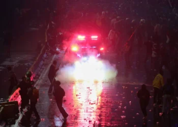 Analisis Komprehensif Dampak Ekonomi Gelombang Demonstrasi di Indonesia Akhir Agustus 2025