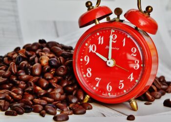 coffee break, break, alarm clock, time, drink, enjoy, enjoyment, coffee, coffee enjoyment, relax, food, good morning, espresso, coffee shop, workplace, coffee drink, caffeine, bread time, drink coffee, coffee beans, yummy, coffee break, break, good morning, good morning, good morning, good morning, good morning, coffee shop, coffee beans