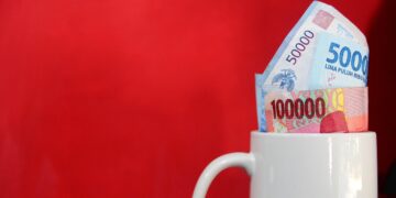 money, rupiah, salary, economic, financial, pay, indonesia, mug, rupiah, rupiah, rupiah, rupiah, rupiah