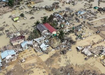 Bencana Ekologis “Buatan”? PPATK Didesak Telusuri Rekening Pejabat Kehutanan & Perizinan Aceh